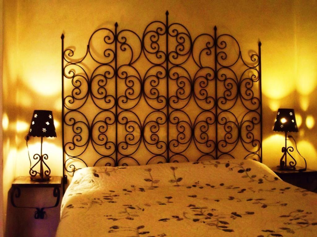 La Maison Aux Volets Bleus Bed & Breakfast Venasque Dış mekan fotoğraf